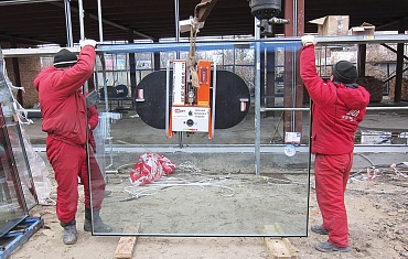 Вакуумный захват для монтажа стекла